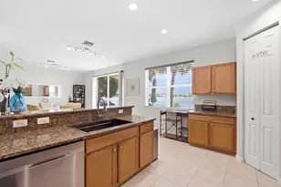 991 NW Leonardo Cir, Port Saint Lucie, FL 34986 - Photo 9