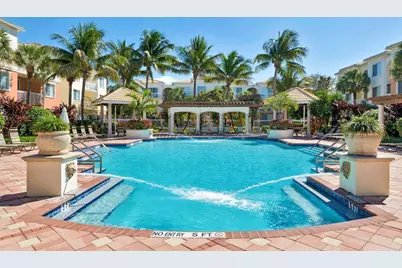 5205 Myrtlewood Circle E, Palm Beach Gardens, FL 33418 - Photo 1
