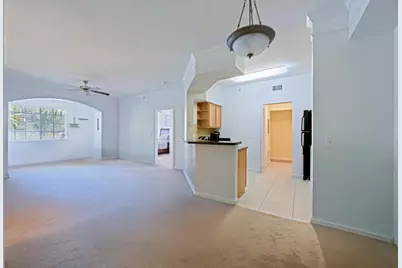 5205 Myrtlewood Circle E #201, Palm Beach Gardens, FL 33418 - Photo 5