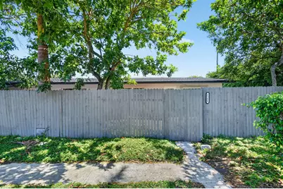 3384 Rudolph Road, Lake Worth Beach, FL 33461 - Photo 3