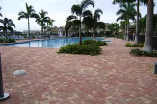 810 Marina Del Ray Ln, West Palm Beach, FL 33401 - Photo 17