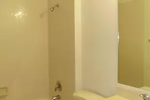 810 Marina Del Ray Ln, West Palm Beach, FL 33401 - Photo 9