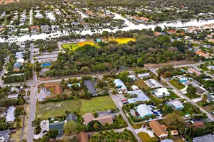 1924 Service Rd, North Palm Beach, FL 33408 - Photo 15