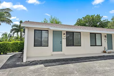 1924 Service Road, North Palm Beach, FL 33408 - Photo 11