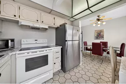 64 Upminster C #64, Deerfield Beach, FL 33442 - Photo 11