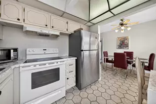 64 Upminster C, Deerfield Beach, FL 33442 - Photo 11