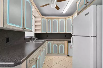 169 Westbury J #169, Deerfield Beach, FL 33442 - Photo 7