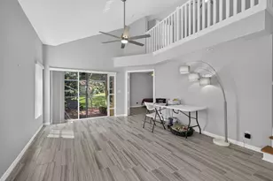 1020 Via Jardin, Riviera Beach, FL 33418 - Photo 11