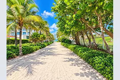 19370 Collins Avenue #301, Sunny Isles Beach, FL 33160 - Photo 31