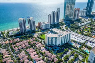 19370 Collins Ave, Sunny Isles Beach, FL 33160 - Photo 9