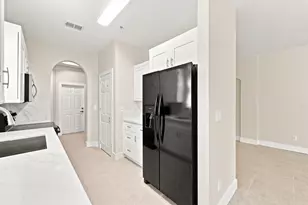 813 Pipers Cay Dr, West Palm Beach, FL 33415 - Photo 9