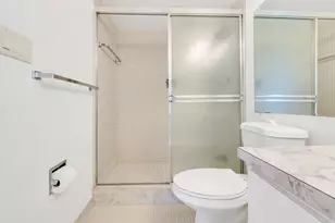 750 N Ocean Blvd, Pompano Beach, FL 33062 - Photo 27