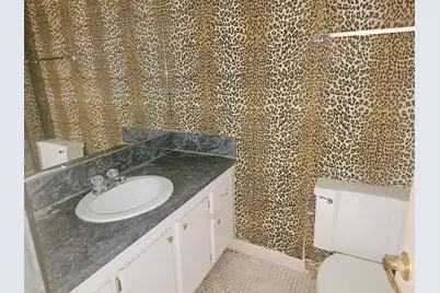 6 Greenway Village N #105, Royal Palm Beach, FL 33411 - Photo 13