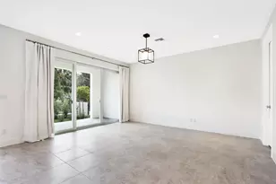 12556 Gross Pointe Dr, Palm Beach Gardens, FL 33418 - Photo 5