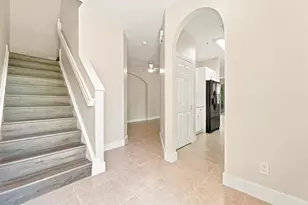 813 Pipers Cay Dr, West Palm Beach, FL 33415 - Photo 5