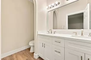 813 Pipers Cay Dr, West Palm Beach, FL 33415 - Photo 23