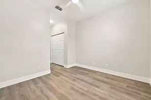 813 Pipers Cay Dr, West Palm Beach, FL 33415 - Photo 31