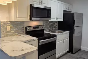 633 11th St, West Palm Beach, FL 33401 - Photo 9