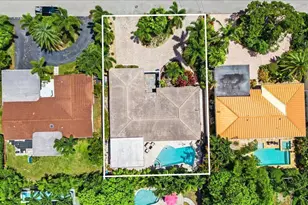 2137 NE 17th Ave, Wilton Manors, FL 33305 - Photo 27