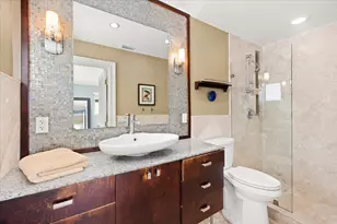 2137 NE 17th Ave, Wilton Manors, FL 33305 - Photo 9
