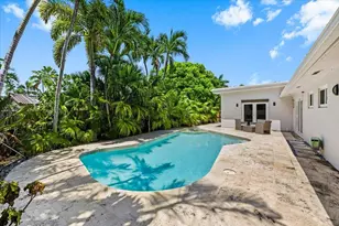 2137 NE 17th Ave, Wilton Manors, FL 33305 - Photo 41