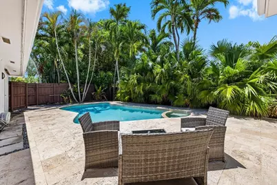 2137 NE 17th Avenue, Wilton Manors, FL 33305 - Photo 5