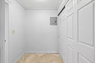 2137 NE 17th Ave, Wilton Manors, FL 33305 - Photo 39