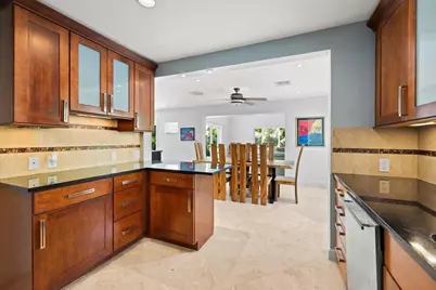 2137 NE 17th Avenue, Wilton Manors, FL 33305 - Photo 29