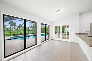 14358 Blackberry Dr, Wellington, FL 33414 - Photo 11