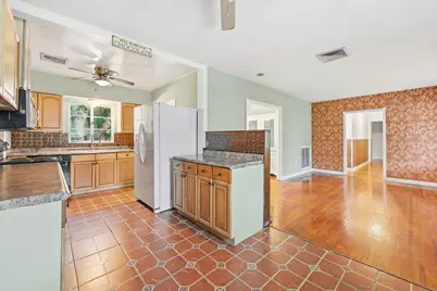 1054 Trinidad Avenue, Fort Pierce, FL 34982 - Photo 17