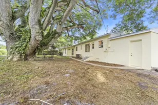 1054 Trinidad Ave, Fort Pierce, FL 34982 - Photo 39
