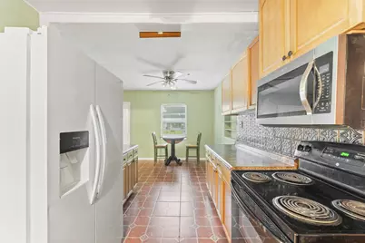 1054 Trinidad Avenue, Fort Pierce, FL 34982 - Photo 15