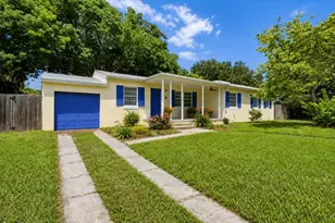 1054 Trinidad Ave, Fort Pierce, FL 34982 - Photo 1