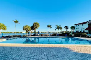 7030 Half Moon Cir, Hypoluxo, FL 33462 - Photo 55