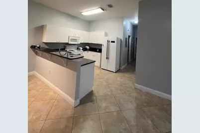 5811 La Costa Drive #210, Orlando, FL 32807 - Photo 3