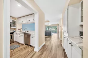 827 Oak Harbour Dr, Juno Beach, FL 33408 - Photo 9