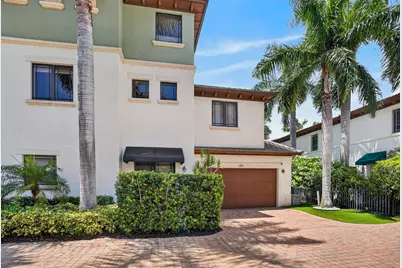 125 NW Gardener Street, Boca Raton, FL 33432 - Photo 11