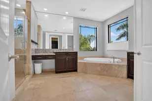 125 NW Gardener St, Boca Raton, FL 33432 - Photo 37