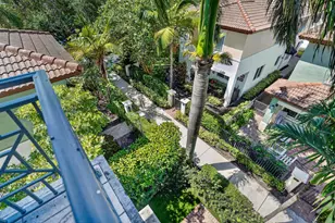 125 NW Gardener St, Boca Raton, FL 33432 - Photo 35