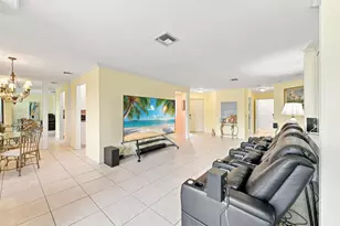 5219 Europa Dr, Boynton Beach, FL 33437 - Photo 7