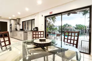 1104 Washington St, Hollywood, FL 33019 - Photo 7