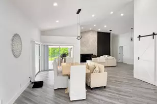 15545 Meadow Wood Dr, Wellington, FL 33414 - Photo 3