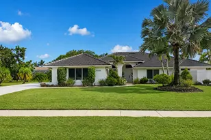 15545 Meadow Wood Dr, Wellington, FL 33414 - Photo 1