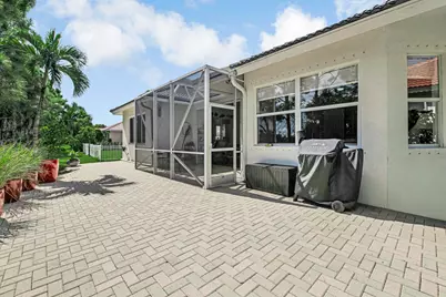 9152 Bay Harbour Circle, West Palm Beach, FL 33411 - Photo 47