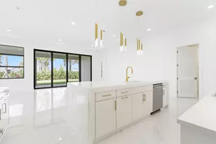 14027 Bastille St, Palm Beach Gardens, FL 33412 - Photo 9