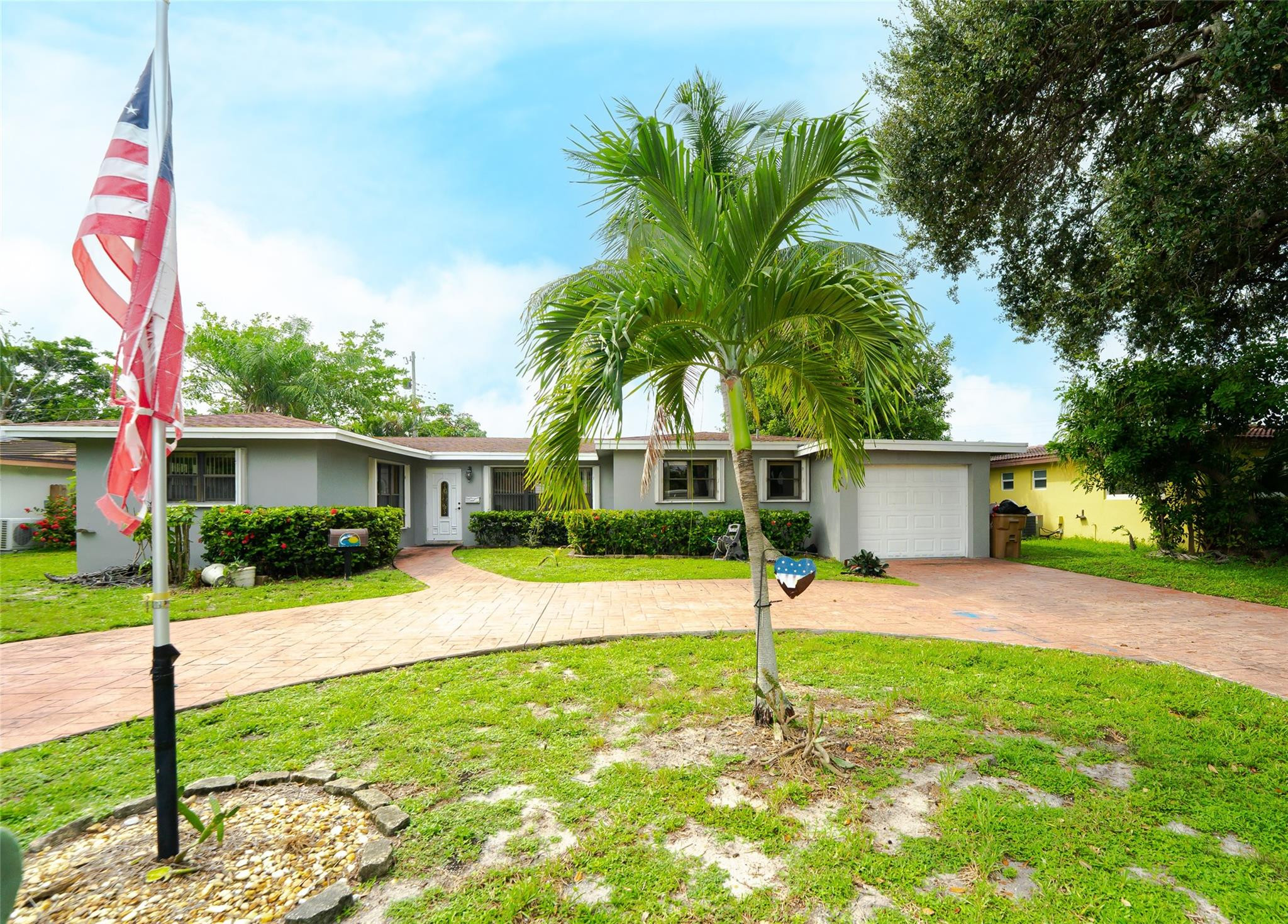 816 SE 13th Ct - 816 SE 13th Ct, Deerfield Beach, FL 33441 Luxury Property | Jose Angel Pina