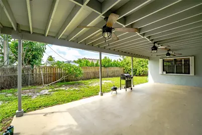 816 SE 13th Court, Deerfield Beach, FL 33441 - Photo 37