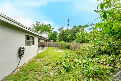 816 SE 13th Court, Deerfield Beach, FL 33441 - Photo 35