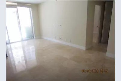 3001 S Ocean Drive, Hollywood, FL 33019 - Photo 5