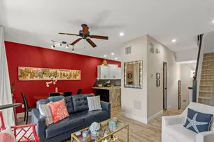 1640 42nd Square, Vero Beach, FL 32960 - Photo 1